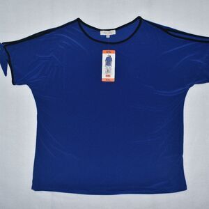 Two by Vince Camuto Slit Tie Short Cap Sleeve Blue With Black Trim Top - XXL